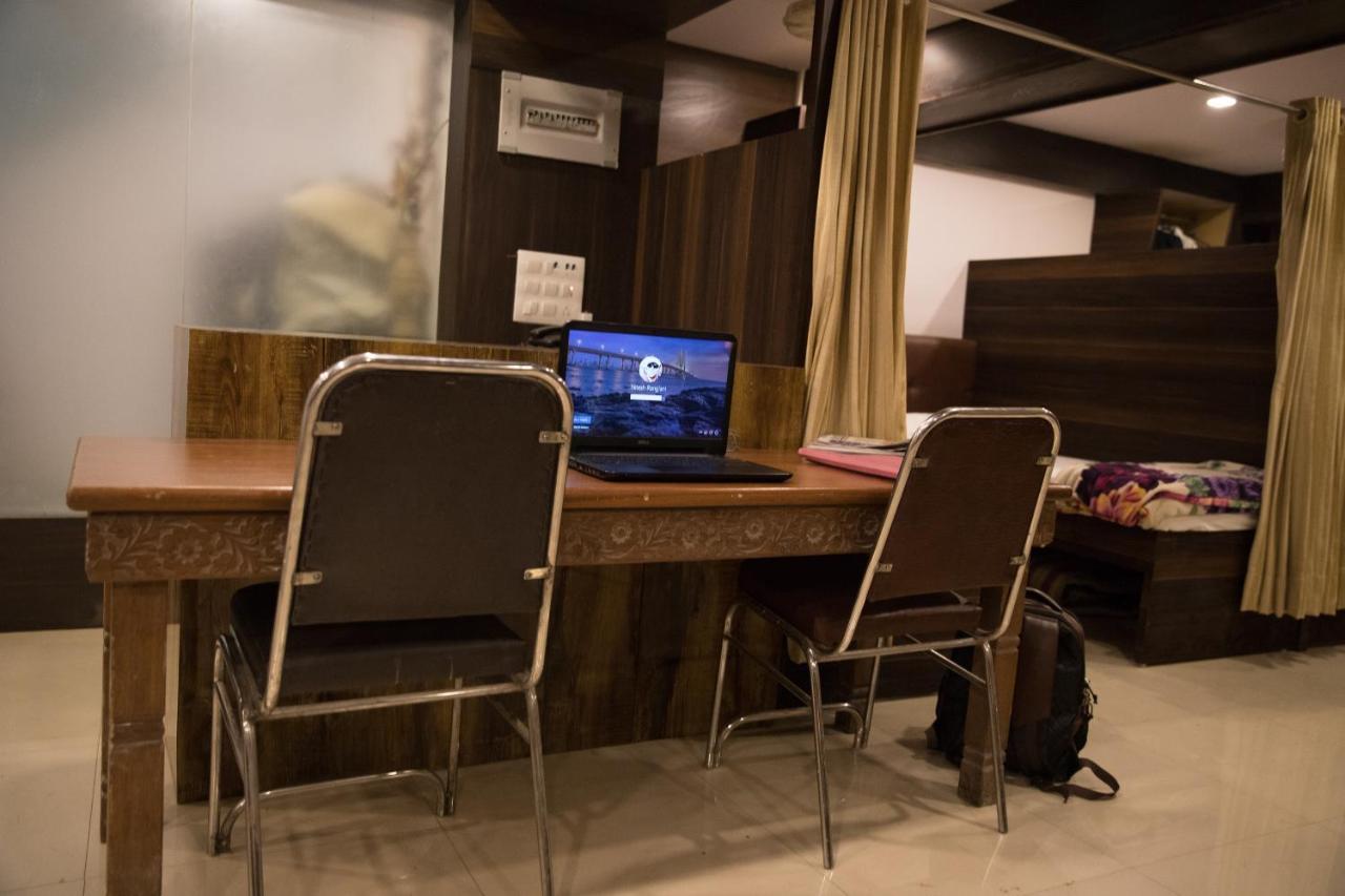 Hotel Alibaba Βομβάη Εξωτερικό φωτογραφία