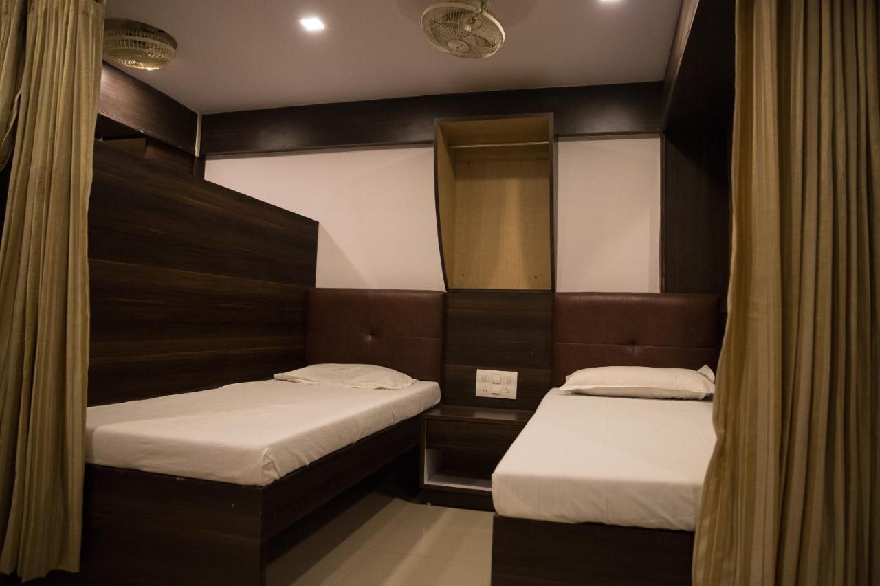 Hotel Alibaba Βομβάη Εξωτερικό φωτογραφία