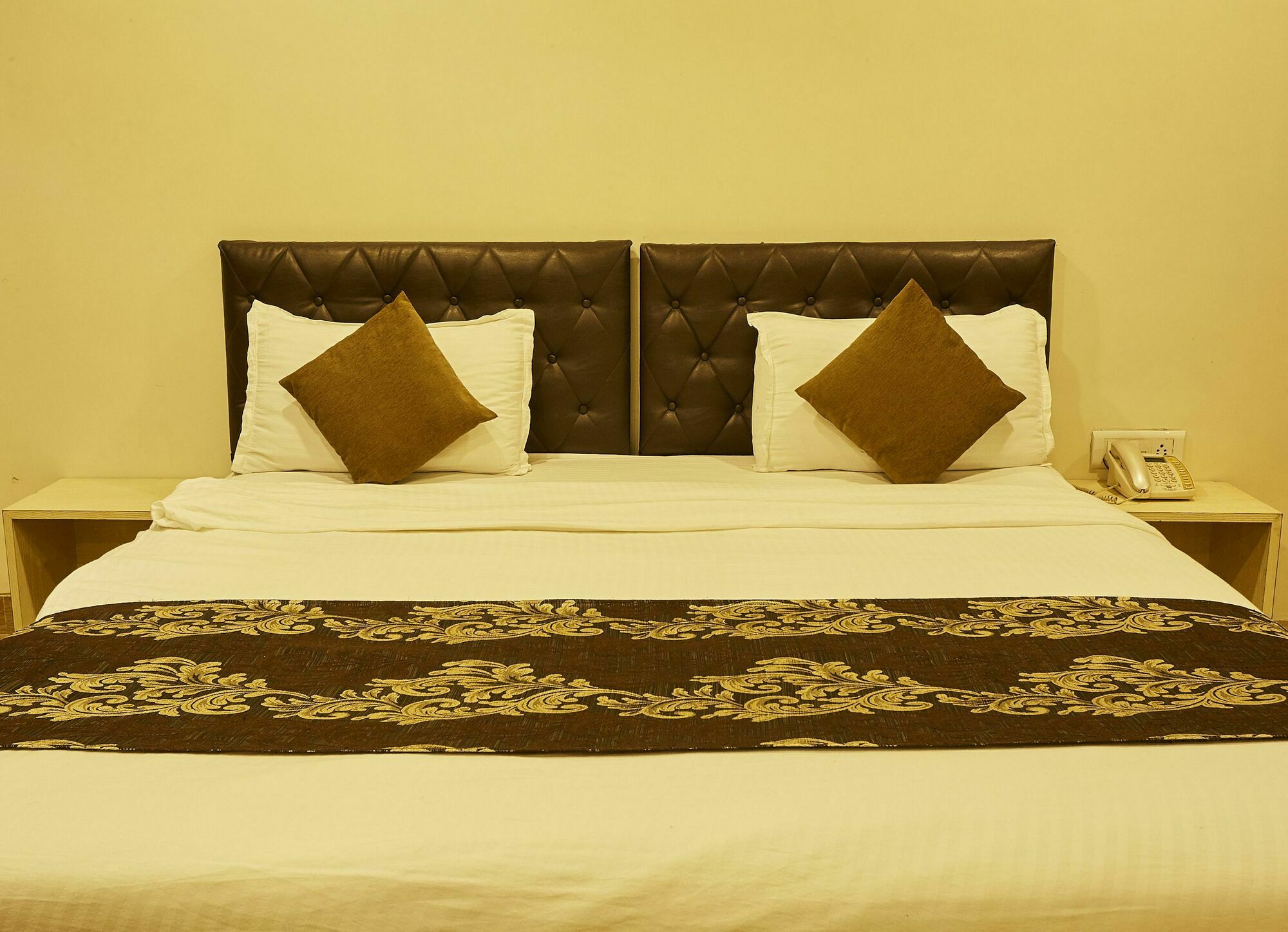 Hotel Alibaba Βομβάη Εξωτερικό φωτογραφία
