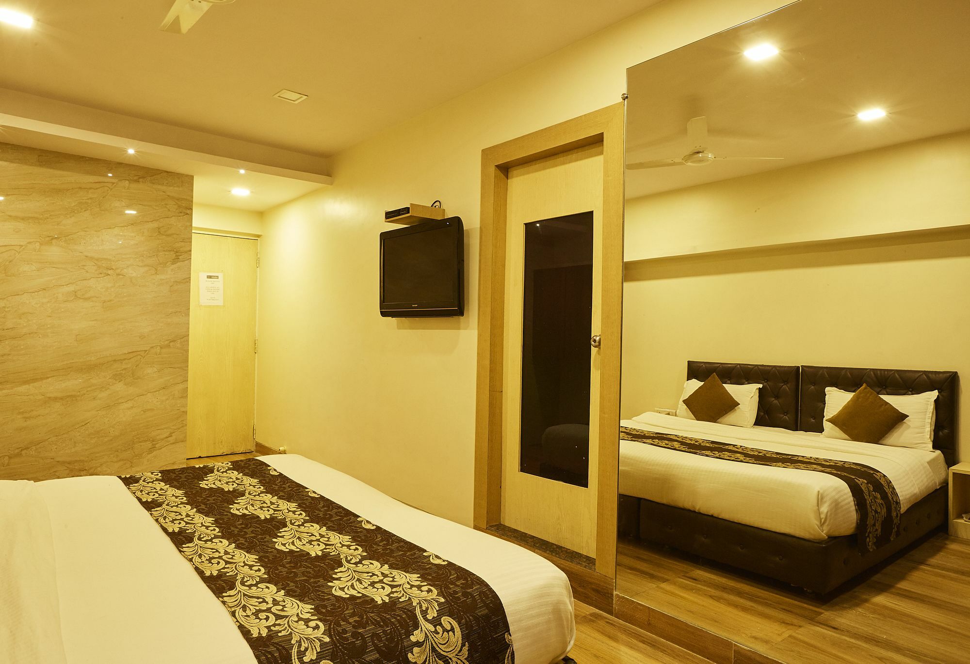 Hotel Alibaba Βομβάη Εξωτερικό φωτογραφία